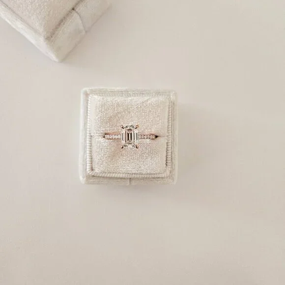 2 CT Rectangle Emerald Cut Moissanite Ring, Sterling Silver, Size 6, Rose Gold - Picture 7 of 8